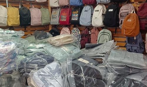 北京箱包生产厂家,白沟有两个市场售卖箱包厅产品质量较好