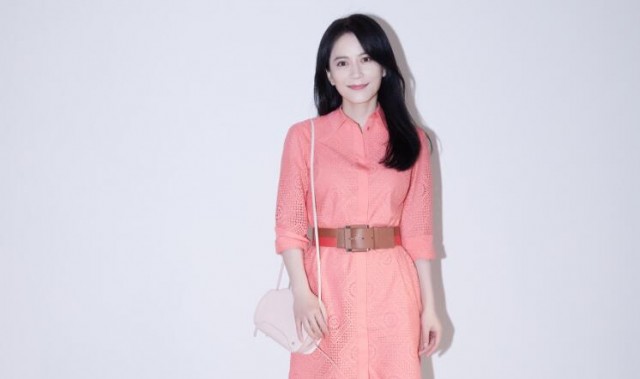 Loro Piana 推出 Sesia 包袋