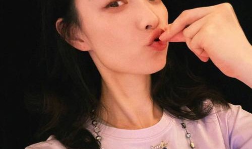 女人就应该有一双“珍珠鞋”，向倪妮杨紫看齐就不会买错！