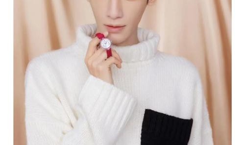 你的2023，开运“红”起来 罗云熙推荐天梭小美人“开运红”特别款