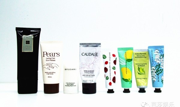 据说精致的女孩一年四季都带着护手霜！