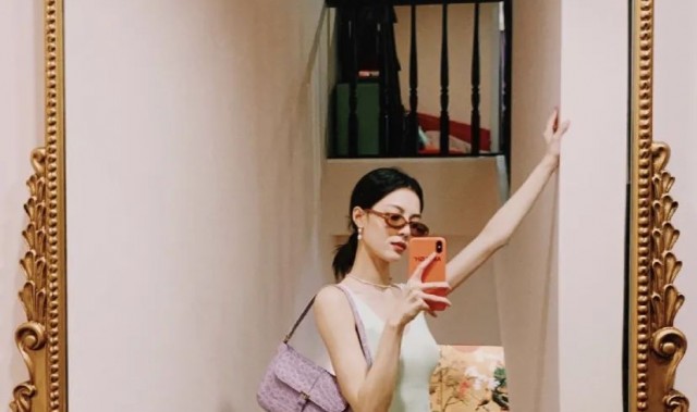 最喜欢买新墨镜了！但鼻梁卡粉没有姐妹关注吗？