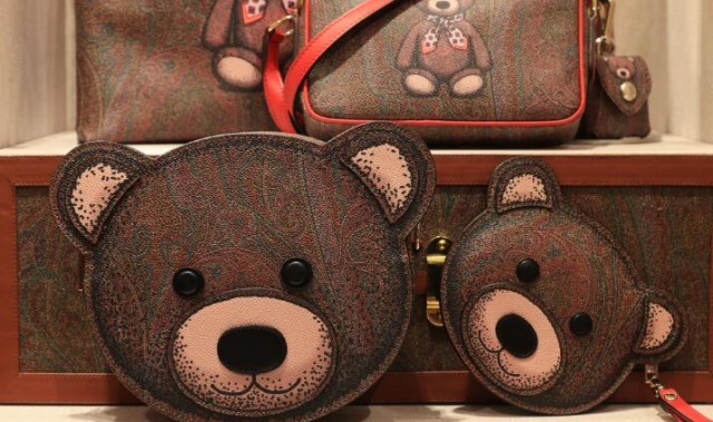 ETRO上海恒隆店发布圣诞新年特选“玩趣”系列――众多时尚博主纷纷到店打卡