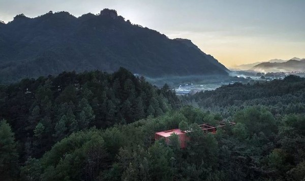 孤寂、世外仙境,这些山中的建筑竟然这么美!