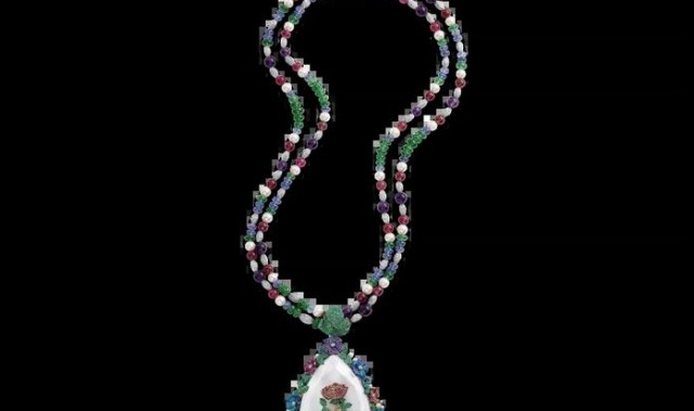 萧邦“迪斯尼公主系列”高级珠宝 童话般圣诞珠宝