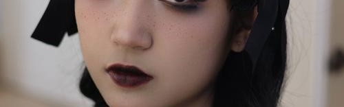 暗黑?趣味?复古?2020究竟流行什么妆?