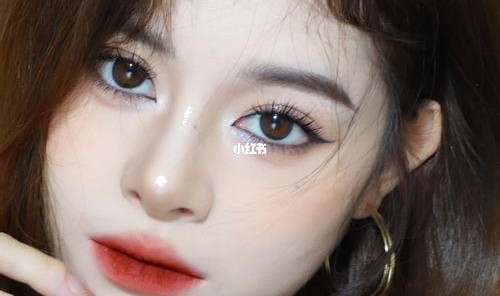 落叶色妆容和这个时节最搭,没有之一!