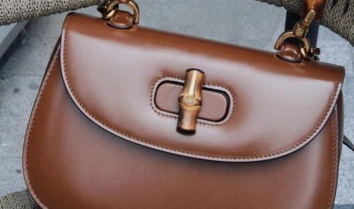 今年的大牌节日手袋长这个样子「当红新手袋」