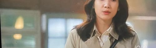 换了新设计师后,TOD’S拿了独立女性的大女主剧本