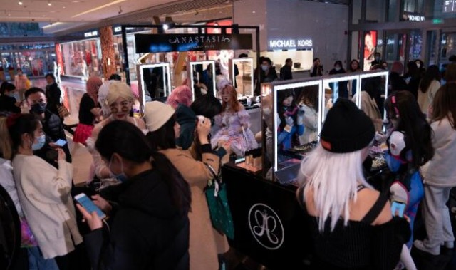 美国顶级美妆Anastasia Beverly Hills中国首个快闪店亮相上海静安嘉里中心