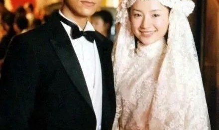 看董洁“不顺眼”！一张不老的青春脸怎么看都生气！