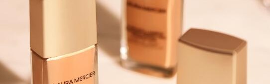 Laura Mercier罗拉玛希与无瑕娇颜上妆四部曲