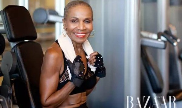 瘦身营｜78岁老太都马甲线亮瞎眼，你怎么能拖着“游泳圈”安心宅在家？