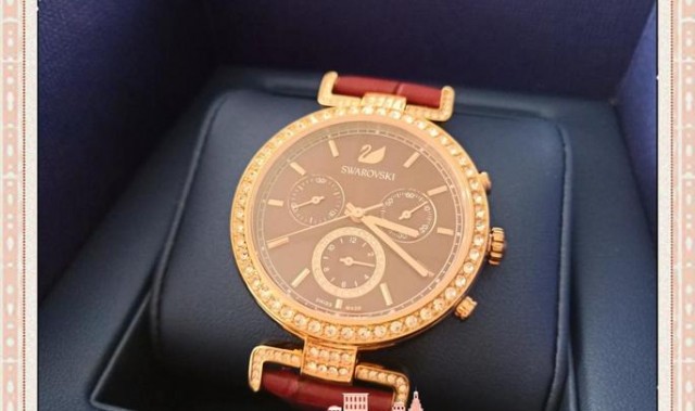 西铁城施华洛世奇女装腕表 盛夏腕间闪耀魅力