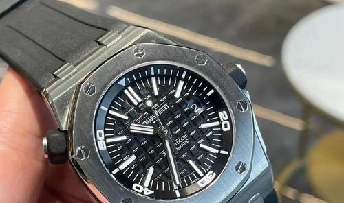 大V腕表 复刻界的神器爱彼15703，V9S版本更强？