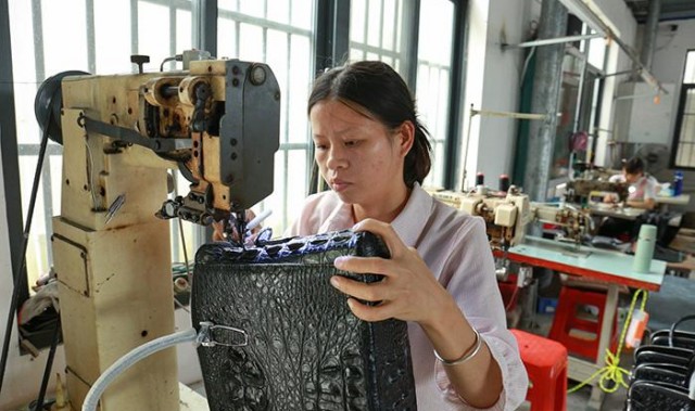 箱包厂怎么开,如何在箱包行业发展?