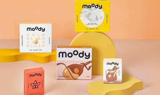 展现独特个性，妆点眼中世界，体验不同生活。 ――moody，不止于彩瞳