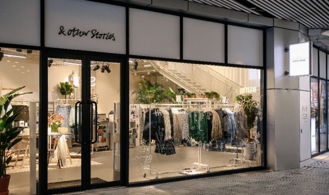 & Other Stories 北京首家线下门店于 三里屯太古里购物中心 重磅揭幕