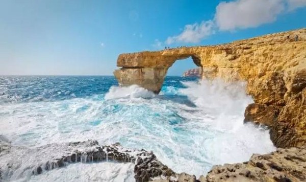 上帝还是把这扇窗给关上了！但这全球10个海水最清澈的地方之一，就别再错过了