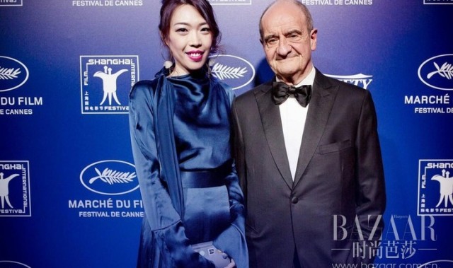 小小包麻麻创始人孙静亮相戛纳红毯，中国首位母婴博主诠释别样东方之美！