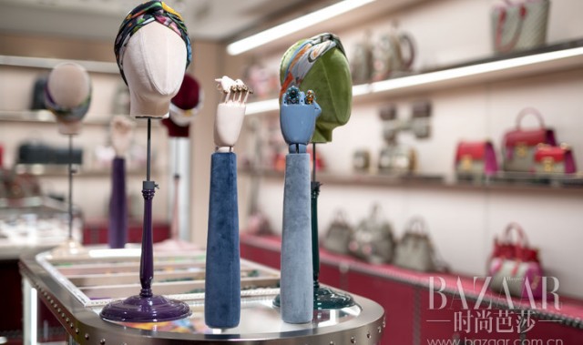 线上购物是so easy,但有实感的买买买才是女生的专属嘉年华!