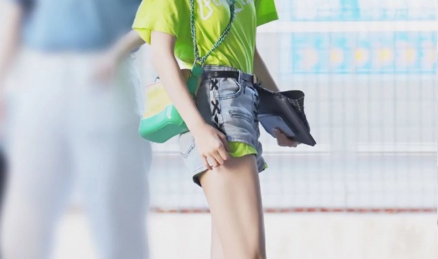 杨幂米线“只吃一根”，这种自律才最值得get同款！