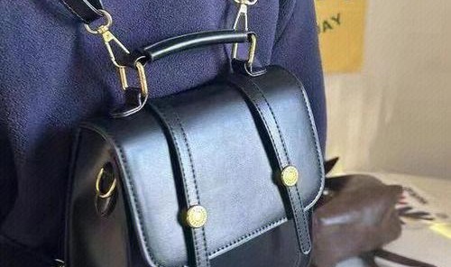 女士两用双肩包,上班族双肩包怎么办?看这里!