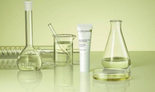 专业护肤品牌 REPLENiX 冬季焕「眼」蜕变新肌