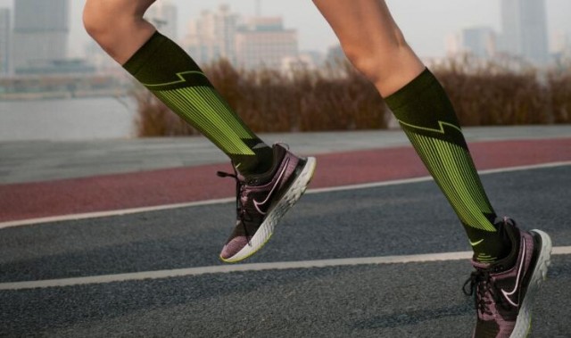 雎晓雯跑步故事：内外兼修――RUN FEARLESS 想让我屈膝，可没那么容易