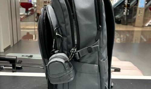 买旅行包哪个网站好,新秀丽箱包好像做的还挺不错的!