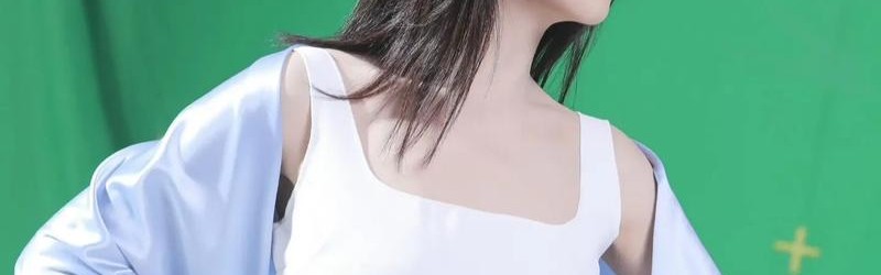 谭松韵素颜好让人心动！同款无惧镜头好肌肤你值得拥有