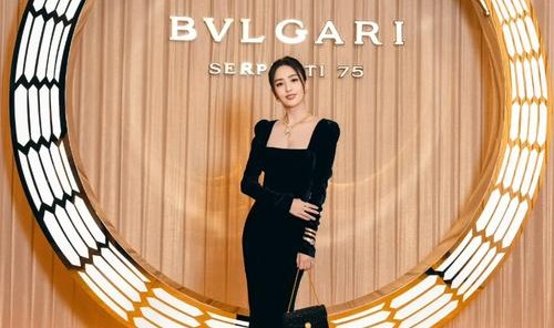 佟丽娅同款腕表还能当丝巾使？