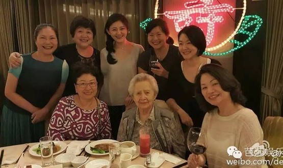 为怀孕胖到160斤,大s为宝宝变身女超人!