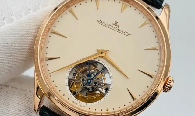 上手试戴价值“一千万”的积家飞轮腕表是什么感受？多细节图