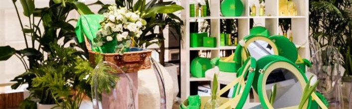 至真至纯,臻享奢繁护肤 与TATA HARPER共同开启“秋冬奢养纯净护肤”新篇章