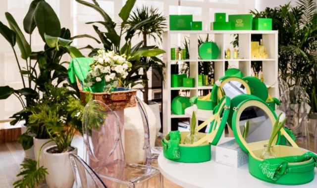 至真至纯,臻享奢繁护肤 与TATA HARPER共同开启“秋冬奢养纯净护肤”新篇章