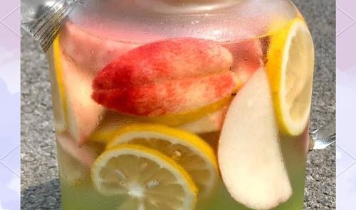 夏日限定的护肤单品,给肌肤喝一杯冰爽气泡水!