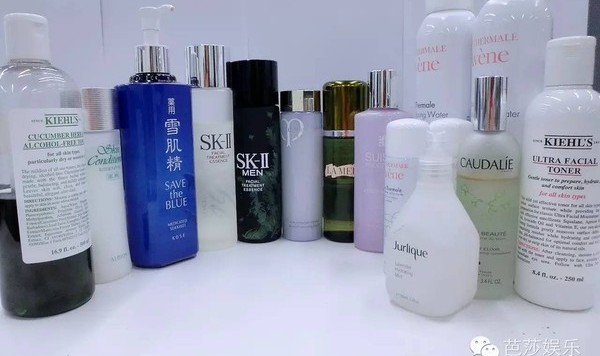 闺蜜报告 | 补水那么重要,选什么化妆水绝对是技术活!