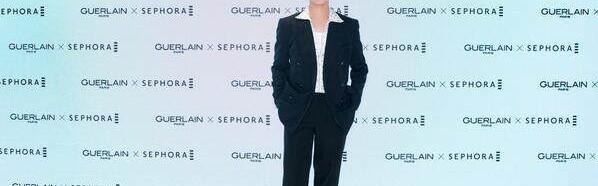 法国娇兰KISSKISS亲亲唇膏新品发布