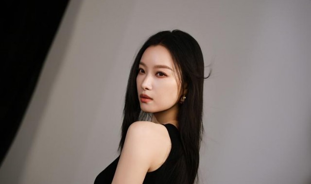 行走归来，除了被净化的心灵，皮肤要同倪妮般依旧白皙！