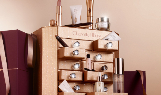 Charlotte Tilbury梦幻圣诞美妆秘籍 每件礼物中都蕴藏着幸福!