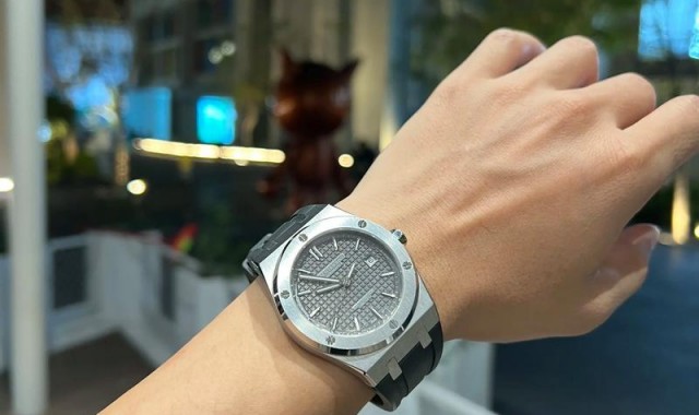 想做硬汉，先戴块硬汉风格腕表.