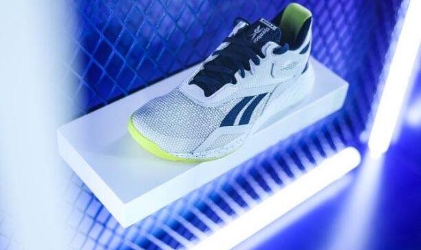 Reebok 锐步携手CINDY范丽娜 线下健身火爆开启，敢玩就“莱”！