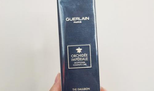 御廷兰花卓能焕活系列 娇兰御廷兰花卓能焕活夜间抗皱精华液