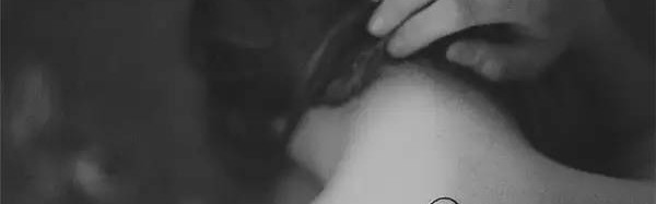 要么不纹身，要纹就纹在最性感的部位