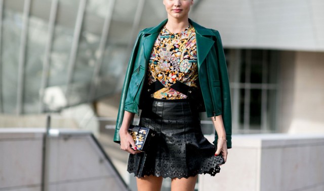 40个摩登粗跟靴潮人搭配，教你稳稳地走在时髦路上！