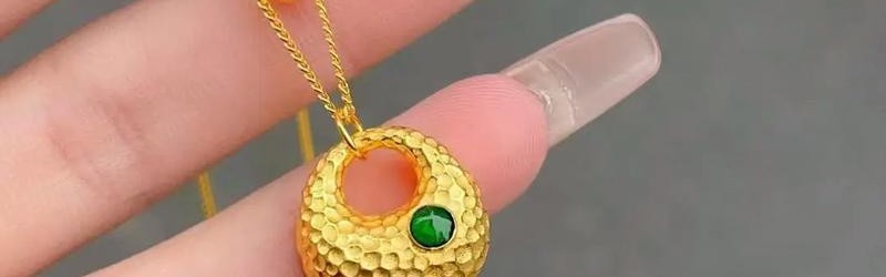 又粗又闪的金链子，好看吗？【当红新手袋】