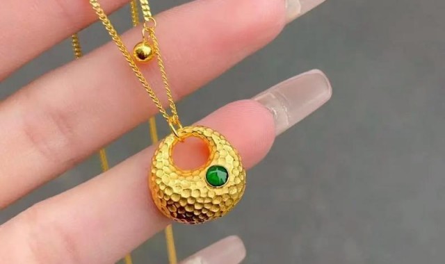 又粗又闪的金链子,好看吗?【当红新手袋】