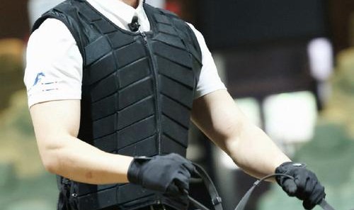 跑男力量担当李晨再添一标签？！