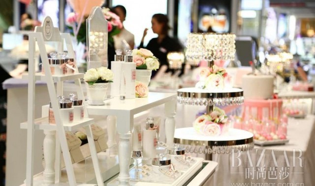 打开你的梦幻“珠宝盒”——Jill Stuart品牌与您相约北京SKP